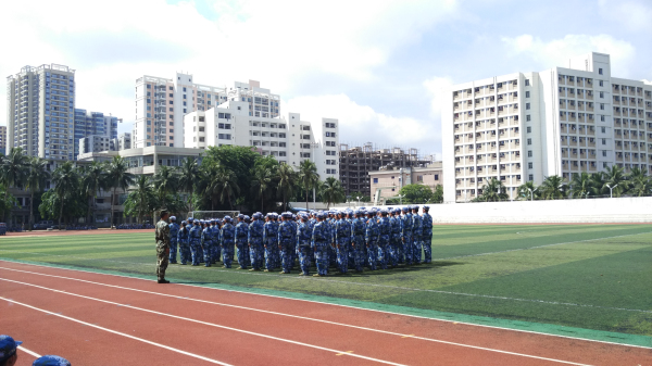 万事如新,飒爽雄风——记物电学院2015级新生军训之二