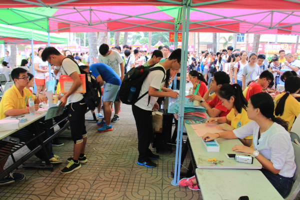 物电学院团学接待2015级新生工作圆满完成