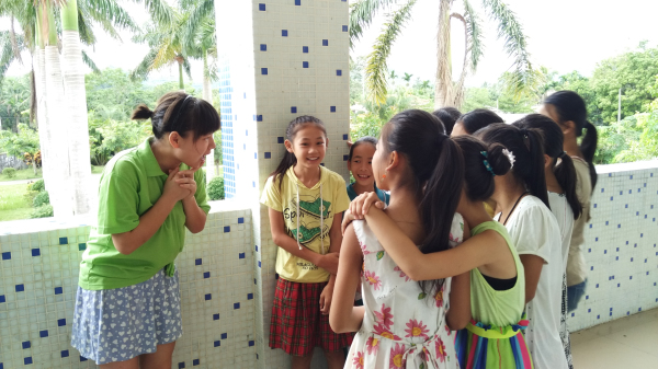 肩负责任,用心教授,微笑服务