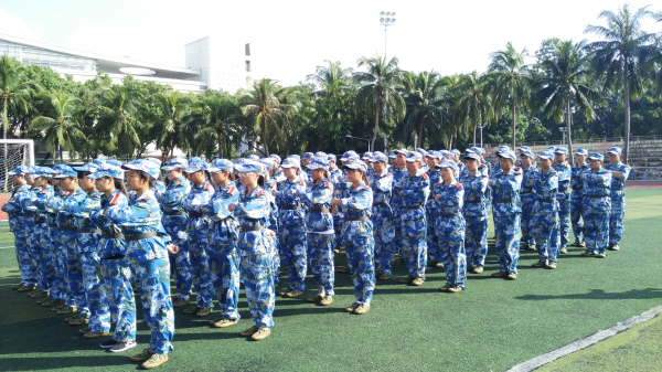 万事如新,飒爽雄风——记物电学院2015级新生军训之二