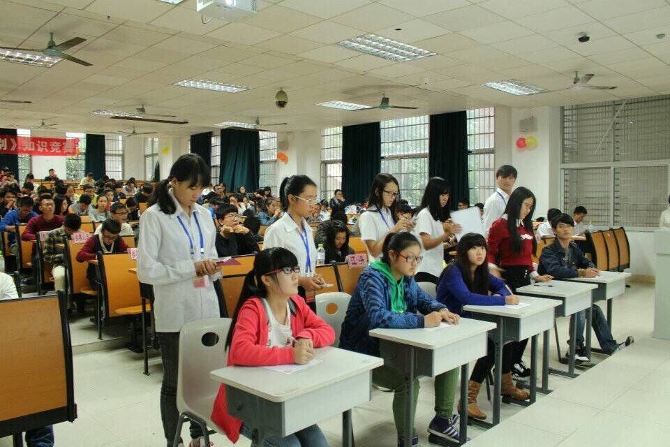 积极参与，提升自身知识技能--记物理与电子工程学院知识竞赛之色环电阻识别决赛
